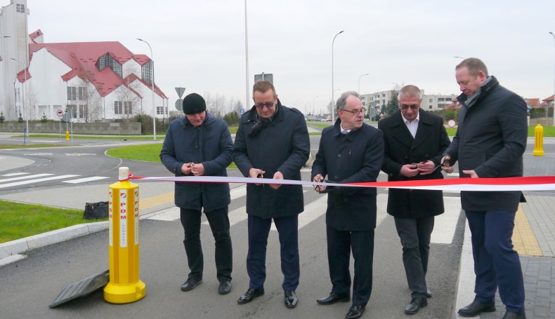 W Suwałkach oddano do użytku ul. Rotmistrza Witolda Pileckiego, fot. Marcin Kapuściński